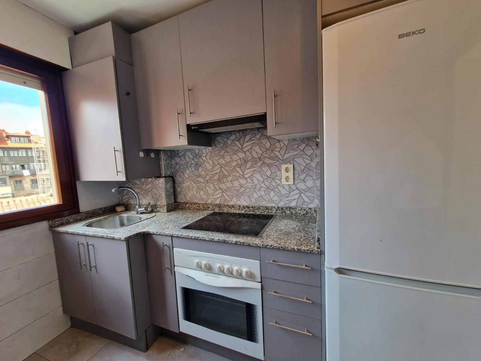 Apartamento Centrico Лянес Екстериор снимка
